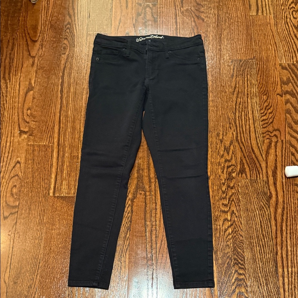 Women's Black Mid Rise Jeggings